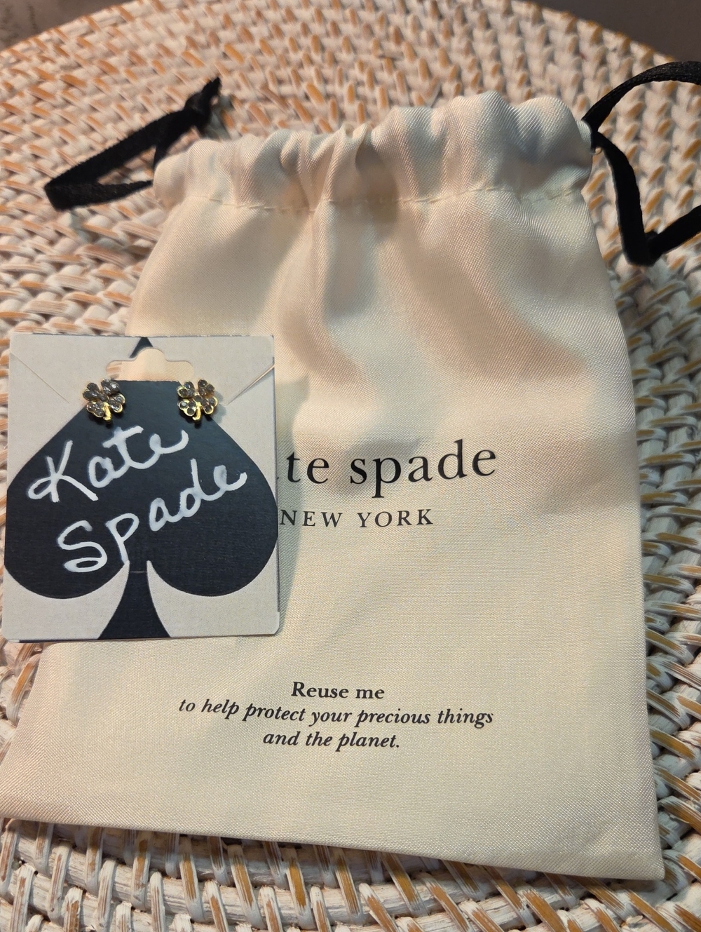 kate spade Gold Tone 4 leaf clover Stud Earrings -